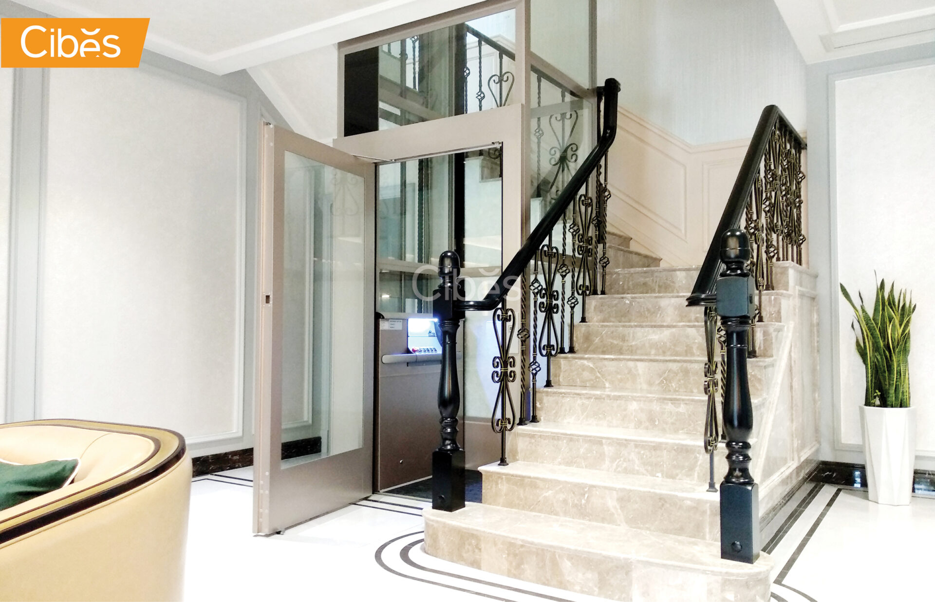 HOME LIFTS – Middle of stairs clas37