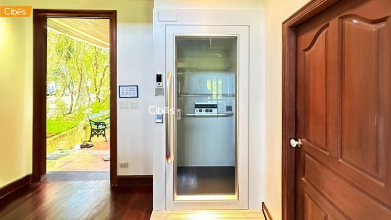 Cibes Uno Standard ลิฟท์บ้าน 2 ชั้น สี RAL9016 (White) (ขนาด 935×1150 mm)