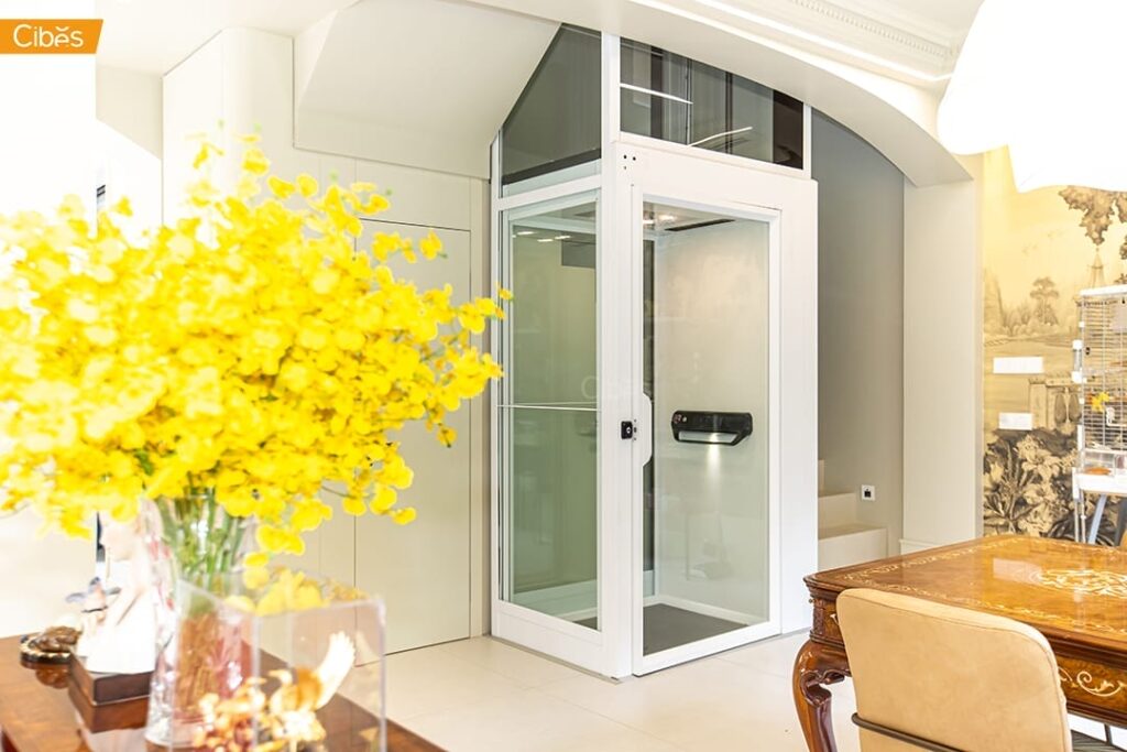 Cibes V90 Elegance ลิฟท์บ้าน 3 ชั้น สี Organic Signal White (ขนาด 1110x815)