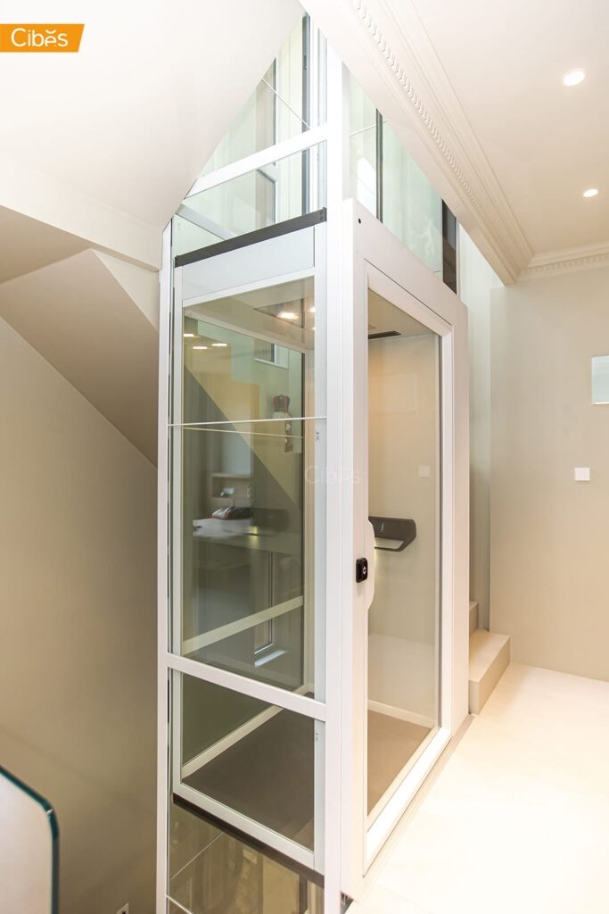 Cibes V90 Elegance ลิฟท์บ้าน 3 ชั้น สี Organic Signal White (ขนาด 1110x815)