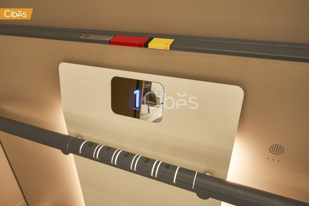 Cibes Air® Platform Home Lift for 5th floors with QUARTZ2