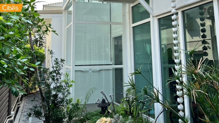 Cibes Voyager Elegance ลิฟท์บ้าน 2 ชั้น สี RAL9016 (ขนาด 1100×1467 mm)
