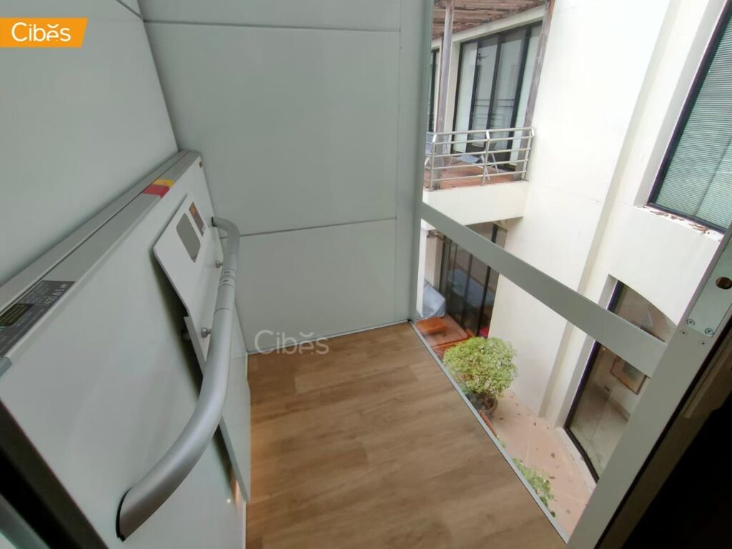 Cibes AIR ลิฟท์บ้าน 2 ชั้น Standard สีRAL 9016 (White) (ขนาด 1100 x 1467)