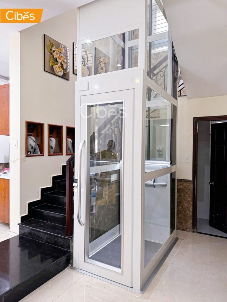 Cibes Uno Standard ลิฟท์บ้าน 3 ชั้น สี RAL9016 (White) (ขนาด 850×1135)