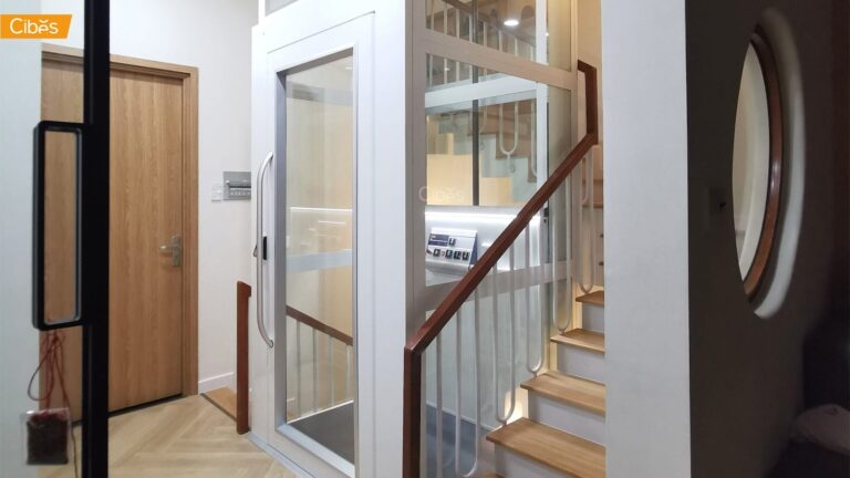 Cibes Uno | Private Home Elevator 4 floors with RAL9016 (White) (Size 935×1250 mm)