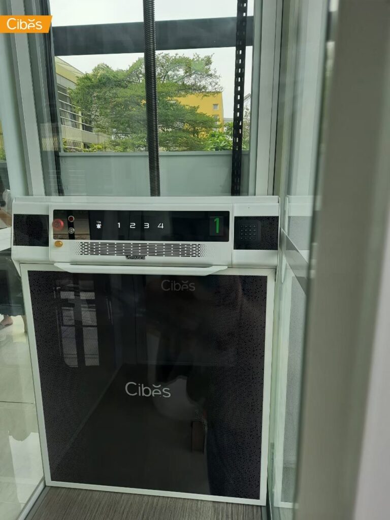 Cibes Voyager Galaxy Air ลิฟท์บ้าน 4 ชั้น สี RAL9016 (ขนาด 930×1100)